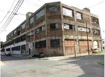 Bodega-Galpón · 4400m² · Alquiler Galpon Industrial Lomas del Mirador 4450 m² Entrada Camiones