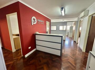 Oficina comercial · 81m² · 5 Ambientes · Oficina en Venta