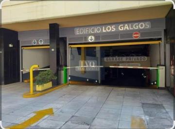 Garage · 15m² · Excelente Cochera en Venta en Ed. Los Galgos.