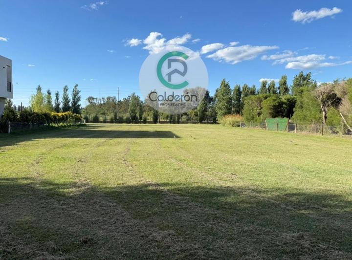 Terreno · 1070m²