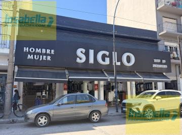 Local comercial · 225m² · Local en San Juan