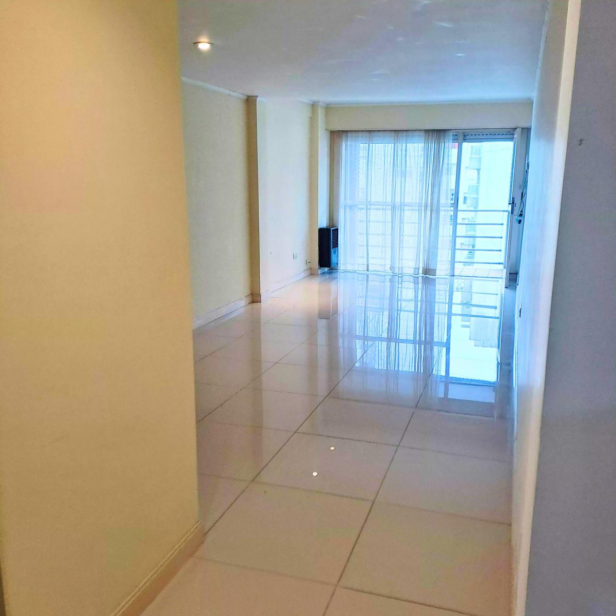 Departamento en alquiler anual, 2 amb, 75m² en Plaza Mitre