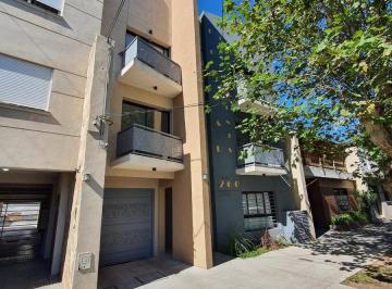 Departamento de 2 ambientes, Lomas de Zamora · Piaggio Entre Colombres y Loria con Patio