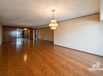 Departamento · 216m² · 7 Ambientes · 3 Cocheras · Venta / Permuta - Departamento 4 Dorm. - Rosario Centro