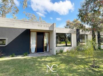 Casa · 202m² · 4 Ambientes · 1 Cochera · Senderos III Lote Al 235