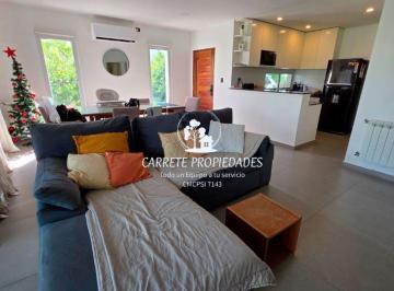 Casa de 4 ambientes, Pilar · Casa en Venta de 4 Ambientes con Pileta. Barrio Santa Elena. Pilar