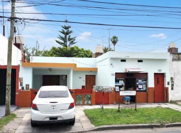 1 · Venta Casa Multifamiliar en Villa Adelina