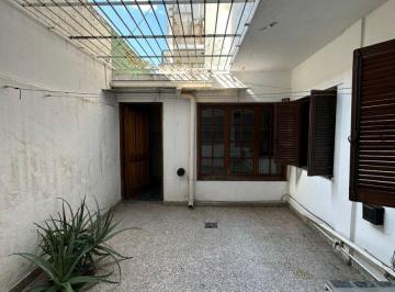 PH de 3 ambientes, La Plata · PH en Venta La Plata Calle 64 Entre 6 y 7