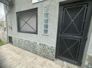 Departamento de 2 ambientes, Lanús · Duplex - Excelente Estado