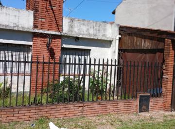 Casa · 100m² · 2 Dormitorios · 1 Cochera · Casa 3 Ambientes