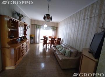 Departamento · 60m² · 3 Ambientes · 3 Ambientes en Plaza Colon - Contrafrente