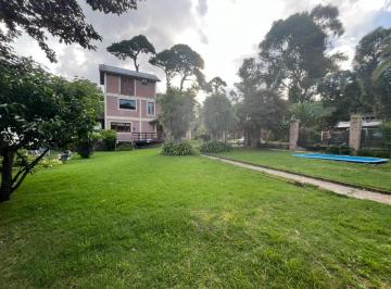 Casa · 120m² · 4 Ambientes · 1 Cochera · Venta Casa en Dos Lotes Bosque Peralta Ramos con Pileta y Gran Parque