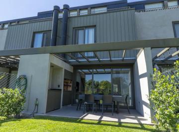 Casa · 125m² · 4 Ambientes · 2 Cocheras · Casa Townhouse en Pilar | Barrio Cerrado | 3 Amb Playroom | Jardín y Parrilla | Panamericana Km43