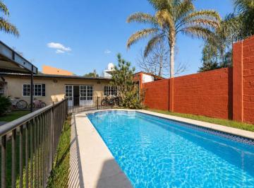 Casa · 178m² · 3 Ambientes · 2 Cocheras · Venta Casa Don Torcuato 7 Ambientes Pileta Quincho