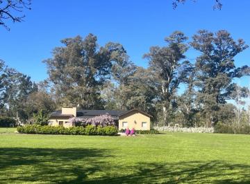 Casa de 4 ambientes, Brandsen · Casa de 270 m² Sobre Lote de 14.000 m² - Barrio de Chacras Estancia Las Malvinas II