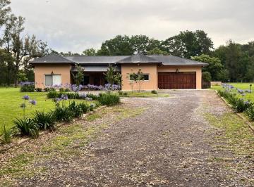 Casa de 4 ambientes, Brandsen · Casa de 270 m² Sobre Lote de 14.000 m² - Barrio de Chacras Estancia Las Malvinas II