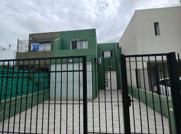 Casa · 124m² · 3 Dormitorios · Vendo Duplex de 3 Dorm. en Barrio Parque Los Molinos