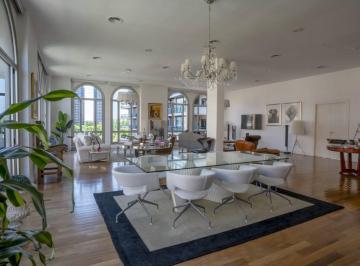 Departamento · 267m² · 4 Ambientes · 2 Cocheras · Juana Manso y Azucena Maizani