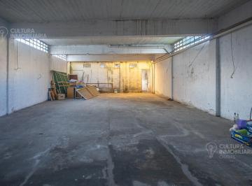 Local comercial · 374m² · Venta Galpon Morón 370 m² La Mejor Zona