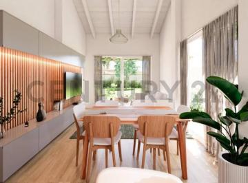 Casa · 88m² · 3 Ambientes · Casa en Venta Una Planta Entre Caminos Gonnet