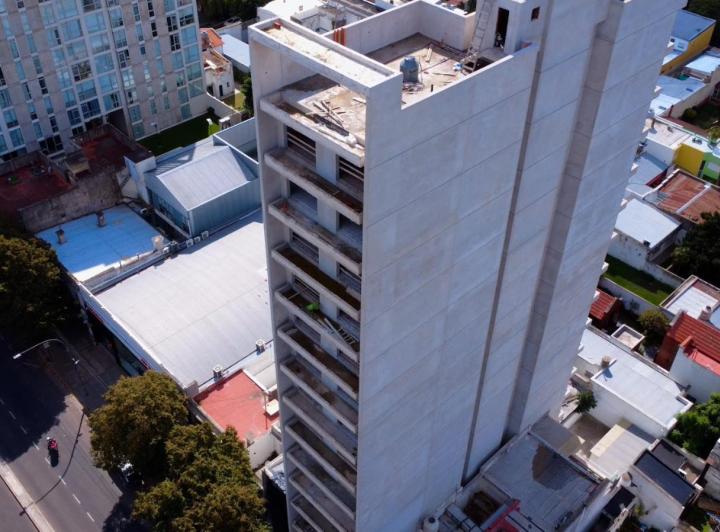 Desarrollo vertical · Torre Bilik