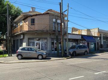 Local comercial · 400m² · 5 Ambientes · 1 Cochera · Venta en Block (4 Locales + Depto 4 Amb C/cochera y Terraza!