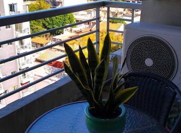 Departamento · 4m² · 2 Ambientes · Todo Cerca, El Ruido Lejos: Vivir Bien en Morón, Dos Ambientes Desde Lo Alto