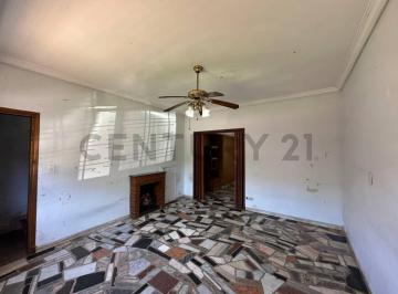 Casa · 311m² · 3 Ambientes · Gran Oportunidad de Inversión 3 PH en Venta en Block