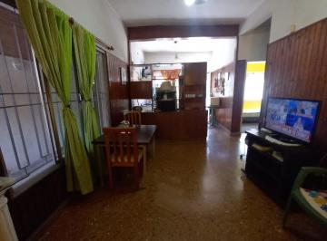 Casa · 67m² · 3 Ambientes · 2 Cocheras · Venta Casa 3 Ambientes Doble Cochera y Patio Villa Dominico