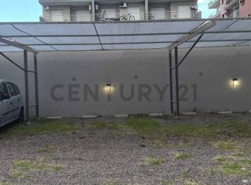 Garage · Venta Cochera Semicubierta