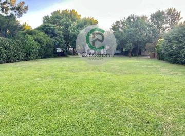 Terreno · 960m² · Terreno Lote en Venta Barrio Cerrado Campos de Álvarez