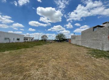 Terreno · 532m² · Lote de Terreno en Venta - Barrio Islas Malvina, Funes - 532,4 m²
