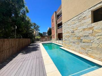 Hotel · 750m² · 16 Ambientes · Complejo de Departamentos en Venta