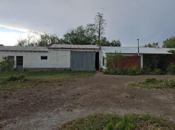 Campo · 450m² · 4 Dormitorios · 4 Cocheras · Finca Semillero San Rafael