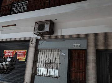 Casa de 5 ambientes Venta USD 150.000 · Casa de 2 Ambientes y Departamento de 3 Ambientes a Cuadras del Centro