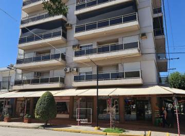 Local comercial de 1 ambiente, Las Rosas · Venta o Alquiler | San Martin 99 | Local 15 y 16 | Las Rosas
