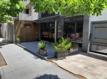 Local comercial de 2 ambientes, La Plata · Local en Alquiler 495 Entre 18 y 19 Gonnet / 50 m Aprox