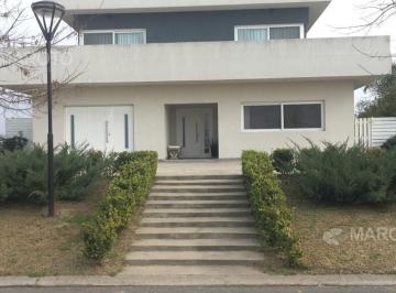 Casa · 367m² · 6 Ambientes · 1 Cochera · Casa en Venta en Barrio El Canton – Maroto Propiedades