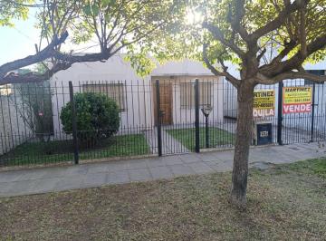 Casa de 3 ambientes, Merlo · Venta de Casa en Merlo Sur (Parque San Martin) - a 1/2 Cuadra de Av Argentina