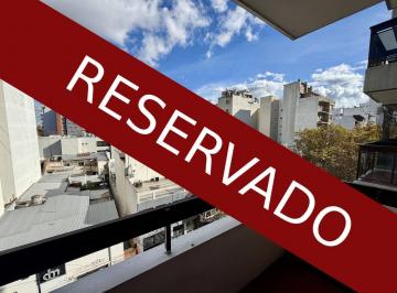 Departamento · 50m² · 3 Ambientes · Departamento 3 Amb a La Calle Zona Centro