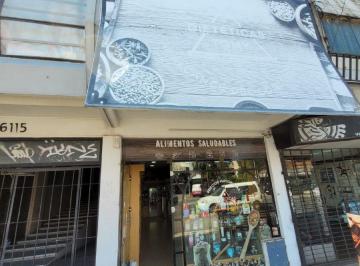 Local comercial , Morón · Excelente Local a La Calle Sobre Av Rivadavia en La Curva de Haedo.