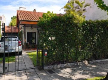 Casa · 152m² · 3 Ambientes · 3 Cocheras · Venta Casa en Quilmes