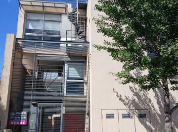 PH de 3 ambientes, Parque Avellaneda · PH de 3 Ambs en Duplex! Muy Bajas Expensas!