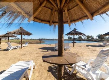 Terreno · 705m² · Venta de Lote Etapa 1 en Barrio Privado Aluen