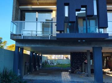 Departamento · 53m² · 2 Ambientes · 1 Cochera · Departamento Nuevo Venta La Plata 1º Piso por Escalera a Estrenar 1 Dormitorio Cochera Descubierta