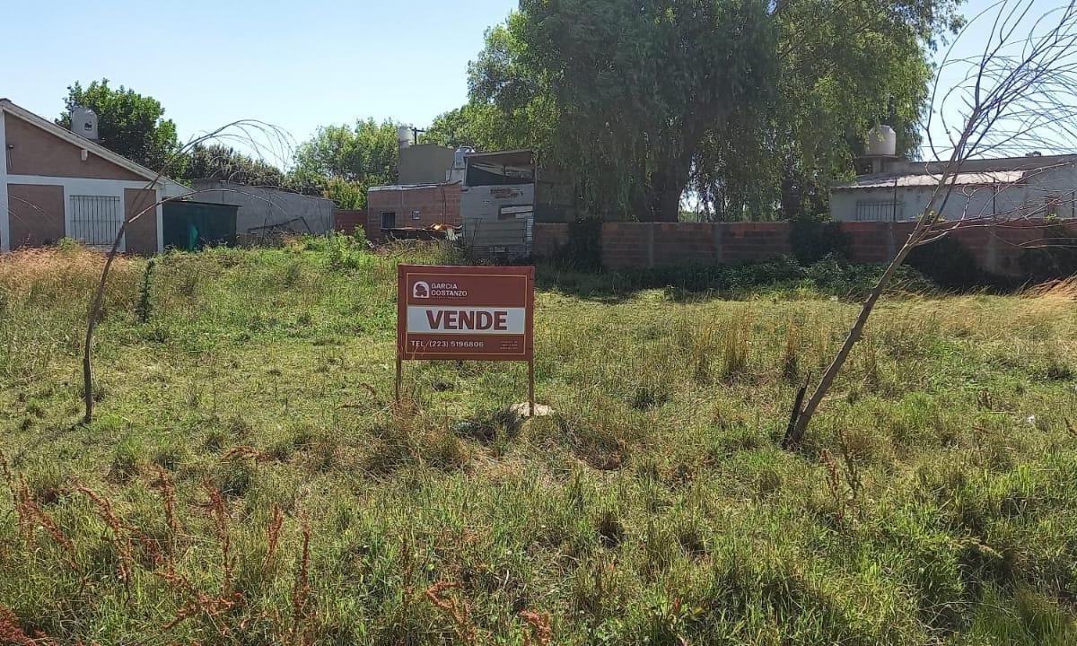 Lote en Venta en Barrio Dos de Abril, 405 m²