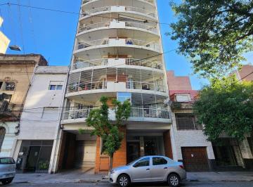 Departamento · 67m² · 3 Ambientes · 1 Cochera · Departamento de 2 Dorm. con Cochera, Barrio Martin, Rosario