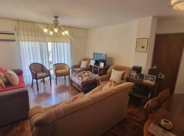 Departamento de 5 ambientes, Córdoba · Bº Gral Paz – Departamento en Venta de 3 Dorm. Sobre Calle 25 de Mayo
