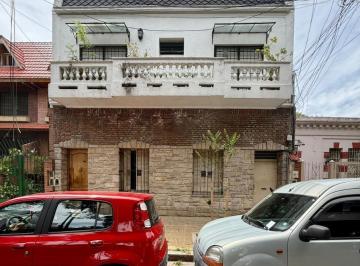 PH · 80m² · 3 Ambientes · PH 3 Amb Al Frente con Patio a Refaccionar Sin Expensas
