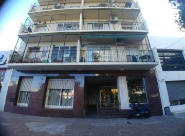 Departamento · 76m² · 3 Ambientes · Departamento en Venta Ubicado en Olivos, Vicente López, G. B. a. Zona Norte